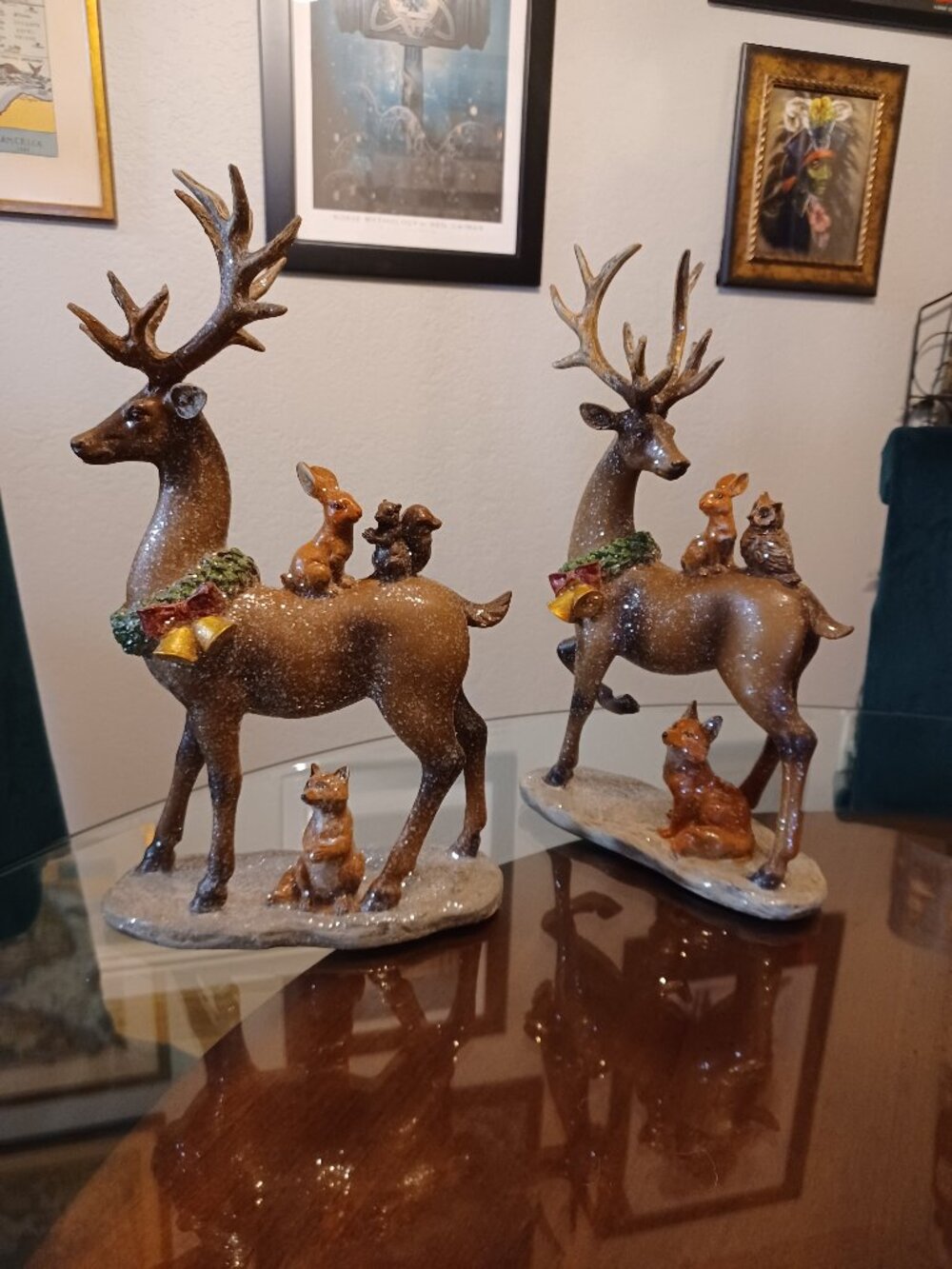 Deer with woodland creatures statues (Set of 2)